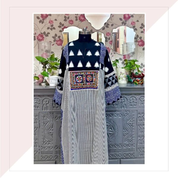 Grey And Indigo Kurta With Ikat Dupatta