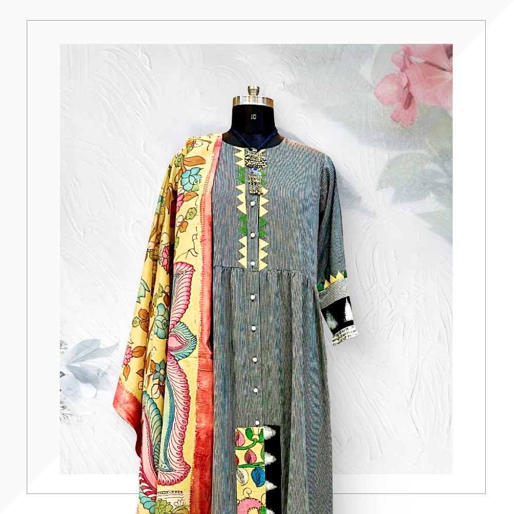 Grey Kurta With Yellow Handpainted Kalamkari Dupatta